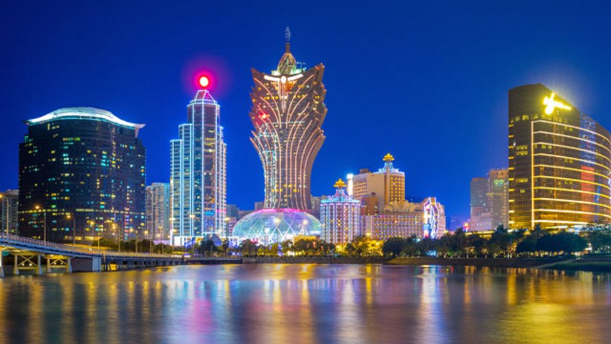 Macau was supposed to be the Las Vegas of Asia, today it is drowning in troubles